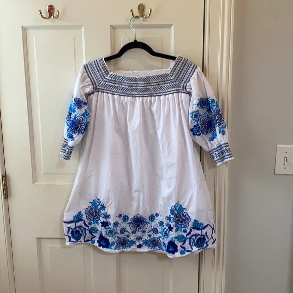 Parker White Puckered Embroidered Tunic Top/Dress